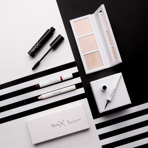 Makeup kit Cat eyes