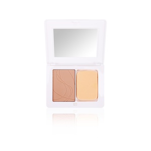 Compact cream-to-powder foundation