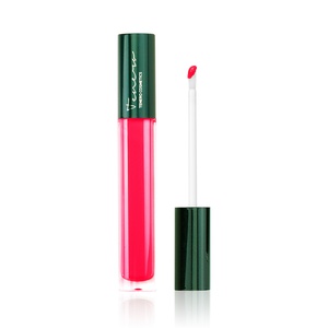 Lip lacquer